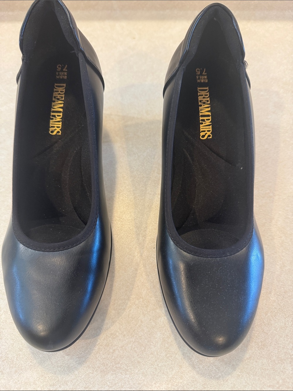 Dream Pairs Black Mid-Heel Round-Toe Pumps